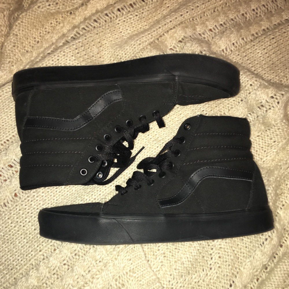 All Black Sk8 Hi’s